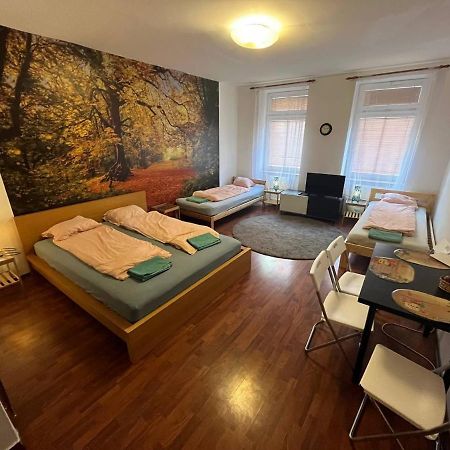 Apartments Spolkova Brno Extérieur photo